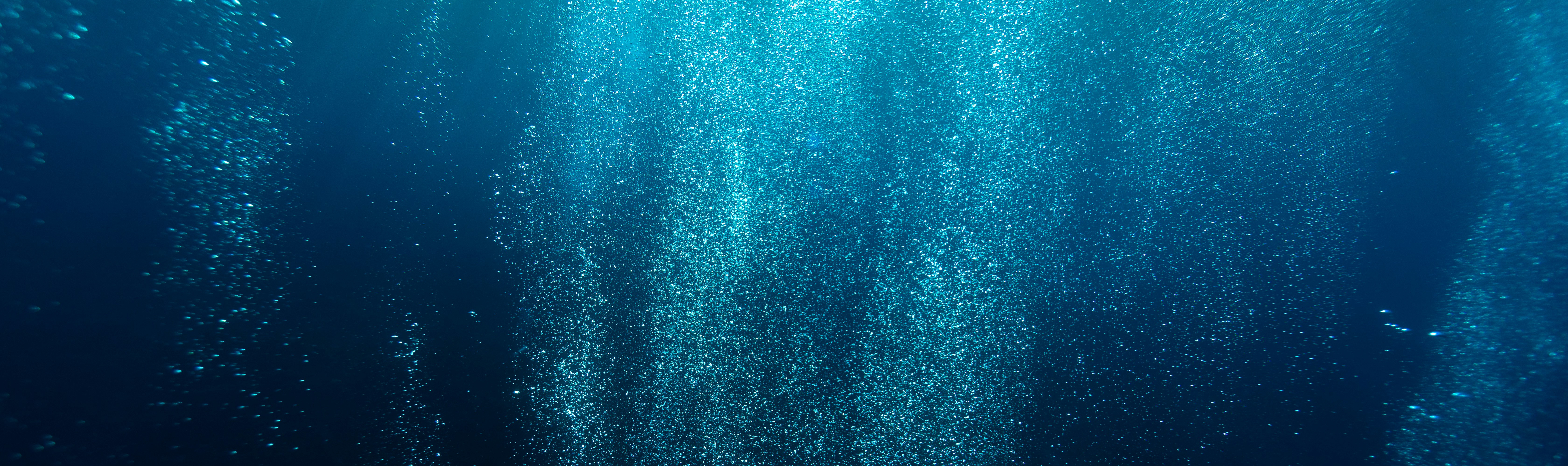 Water bubbles in the deep ocean